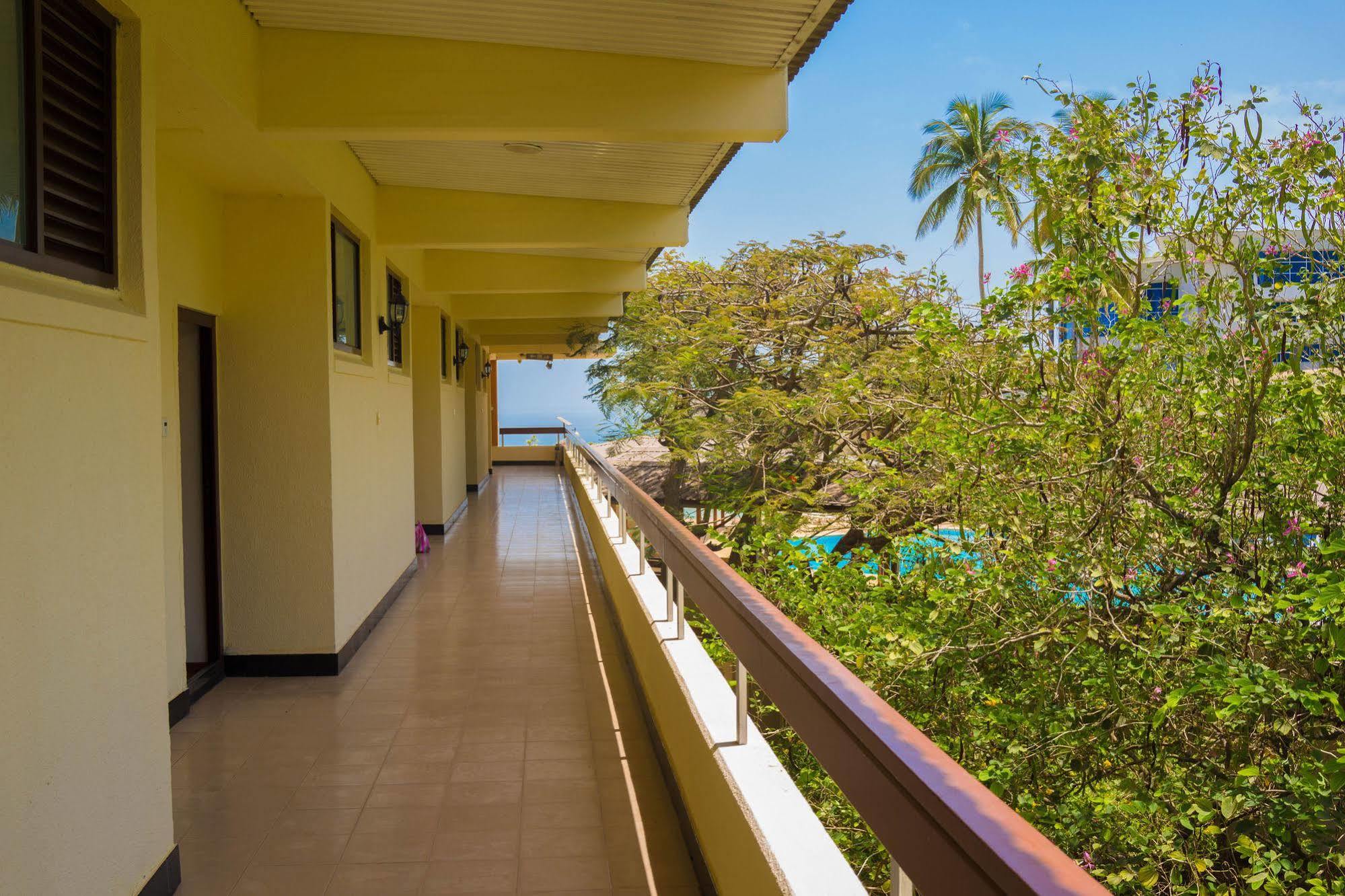 Bintumani Hotel Freetown Extérieur photo